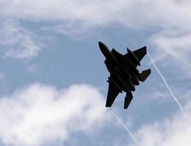 Αεροσκάφη του δυτικού συνασπισμού βομβάρδισαν αποθήκη χημικών του ISIS